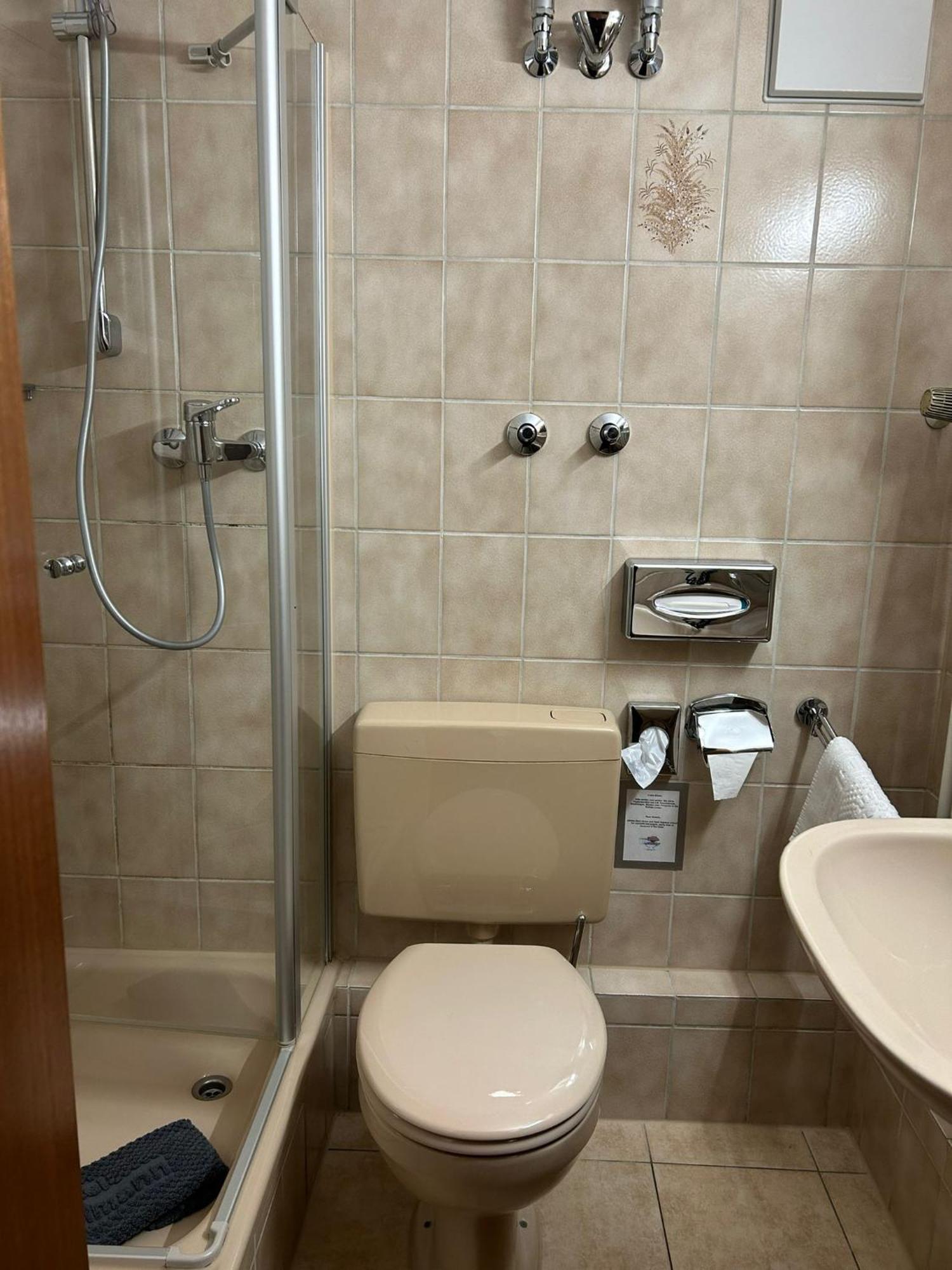 Hotel Fackelmann Nuremberg Luaran gambar